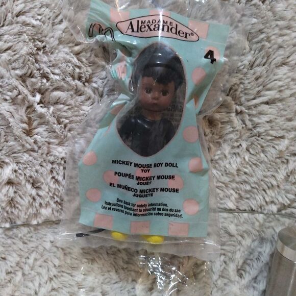 3 madame Alexander, McDonald's dolls. 2 Wendy dolls as Minnie, 1 Mickey - Picture 2 of 12